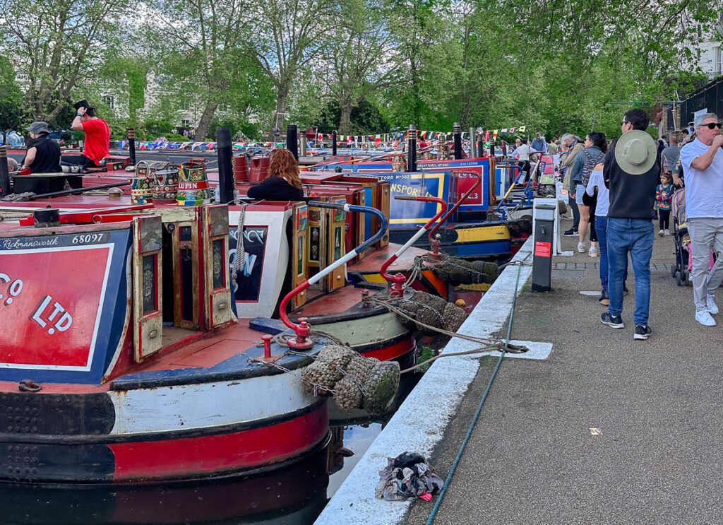 CAVALCADE LITTLE VENICE LONDON