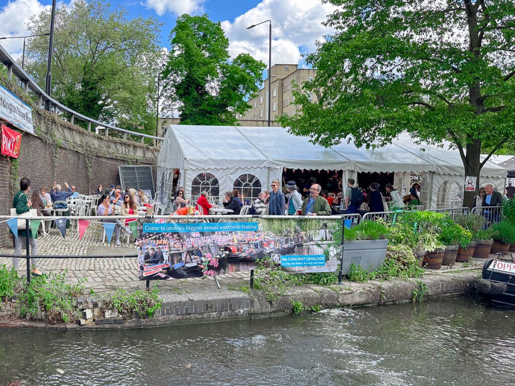 CAVALCADE LITTLE VENICE LONDON